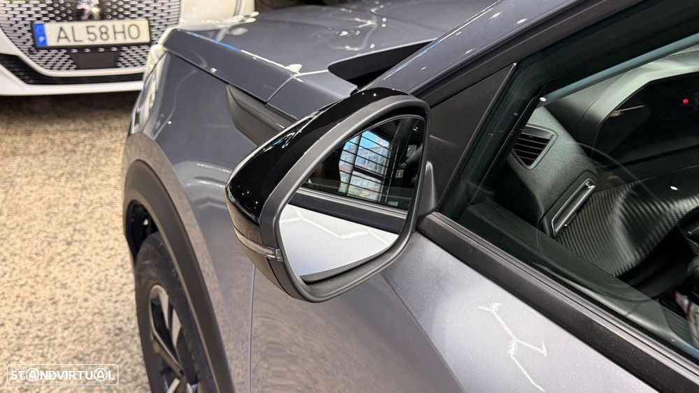Peugeot 2008 1.2 PureTech Allure Pack - 10