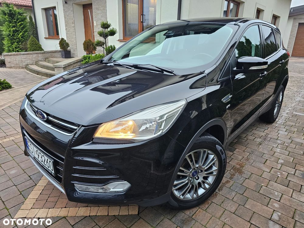 Ford Kuga - 1