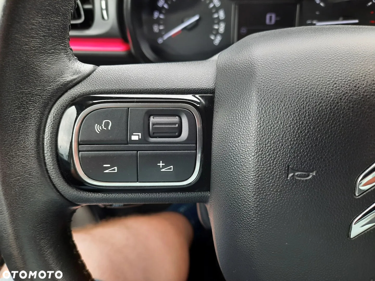 Citroën C3 1.2 PureTech Elle S&S - 26