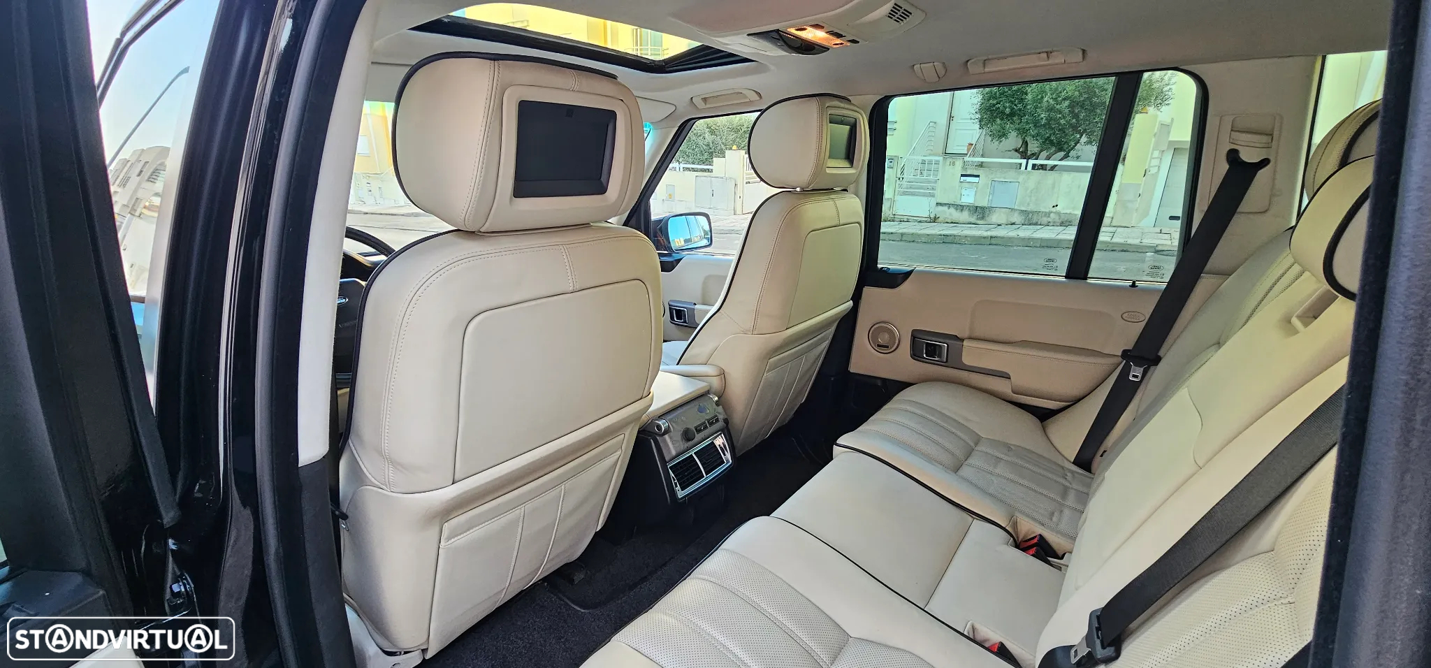 Land Rover Range Rover 4.2 V8 Supercharged - 11