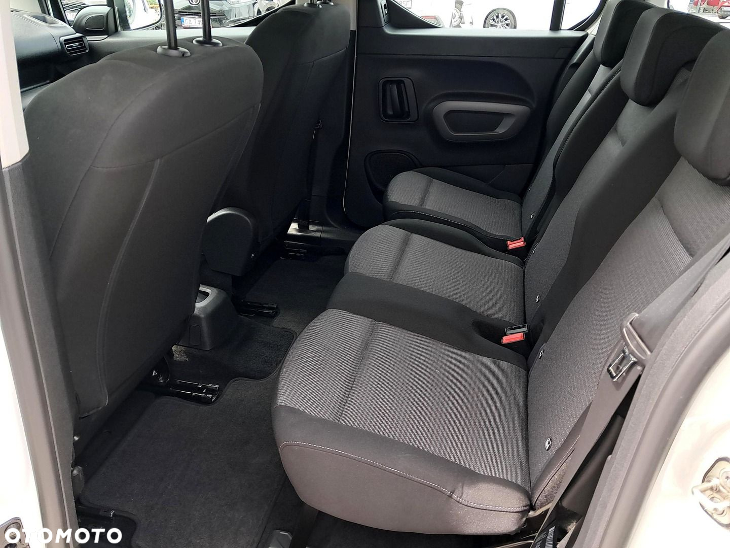 Toyota Proace City Verso 1.5 D-4D Business - 13