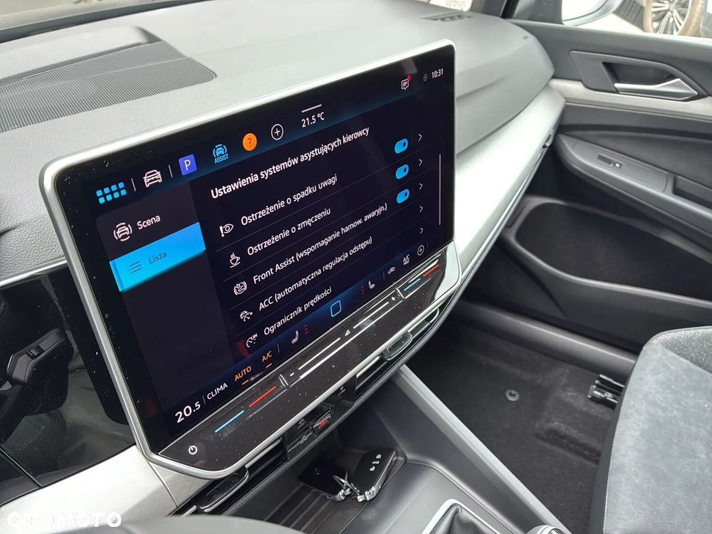 Volkswagen Golf - 16