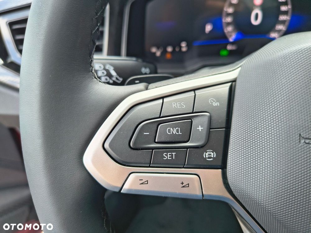 Volkswagen Polo - 16