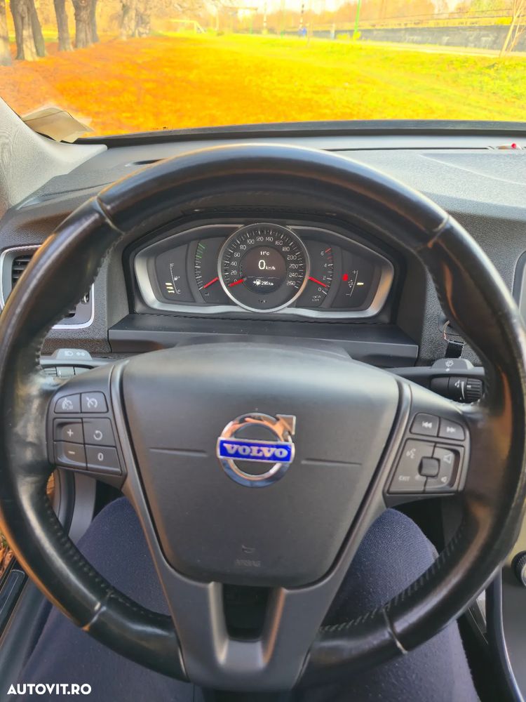 Volvo S60 D2 Start-Stop ECO Momentum - 11