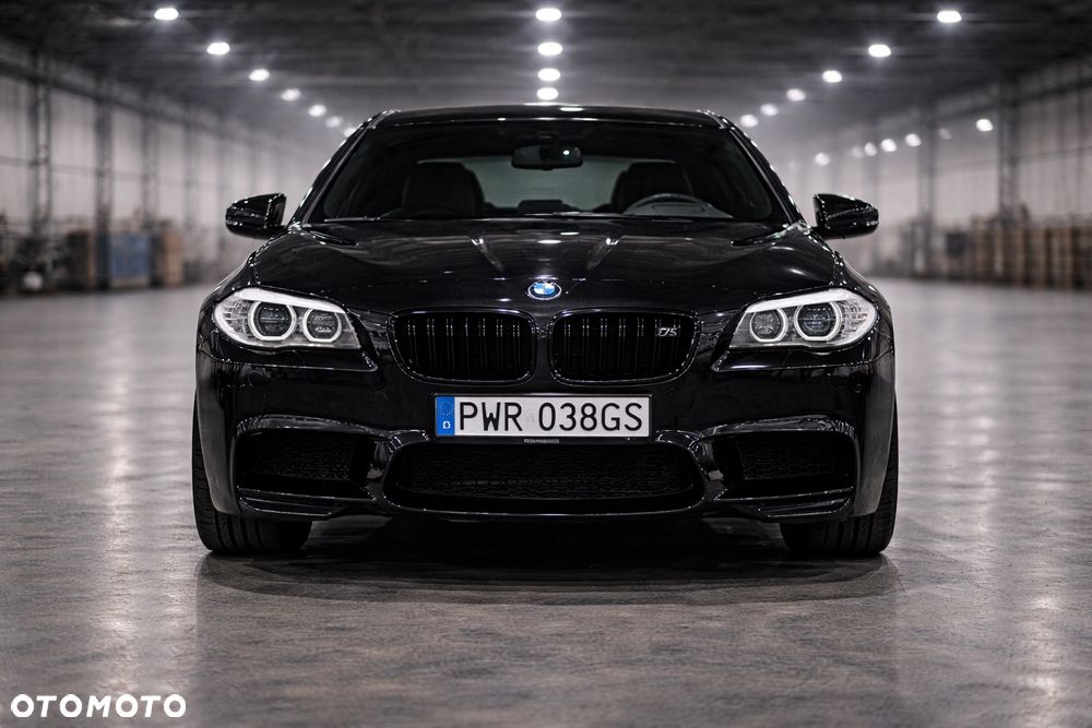 BMW M5 Standard - 13