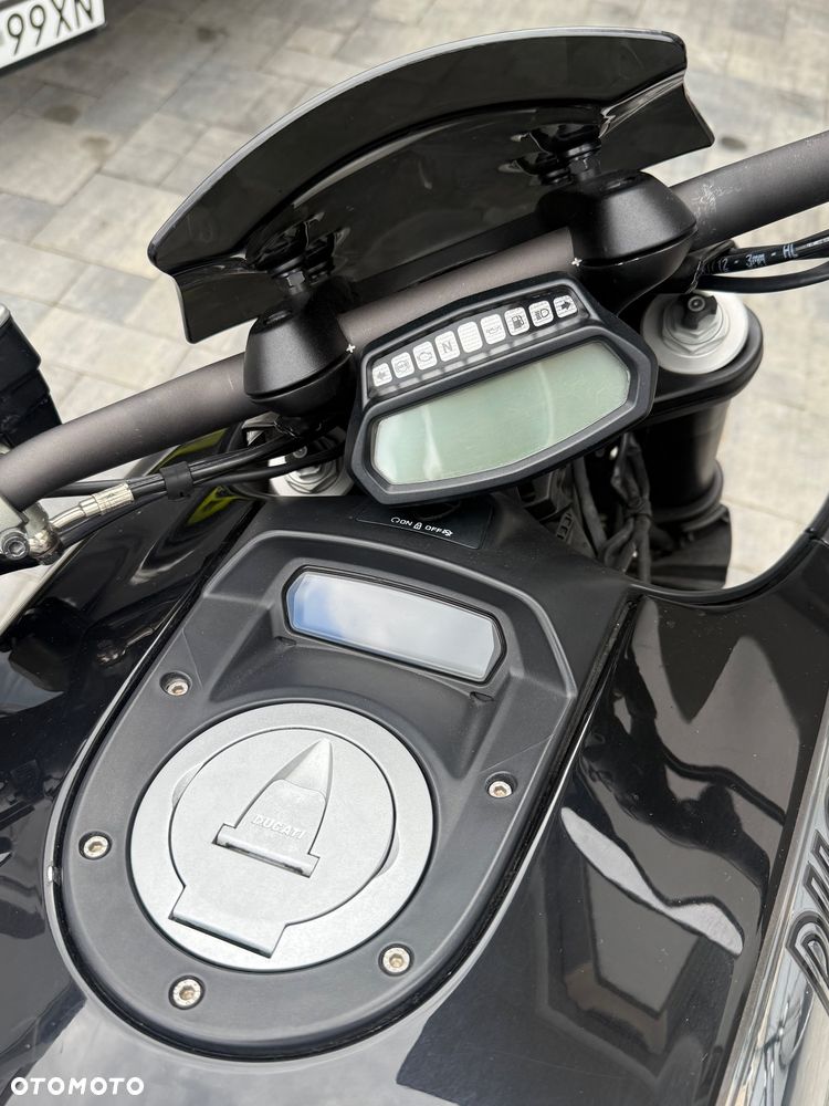 Ducati Diavel - 9