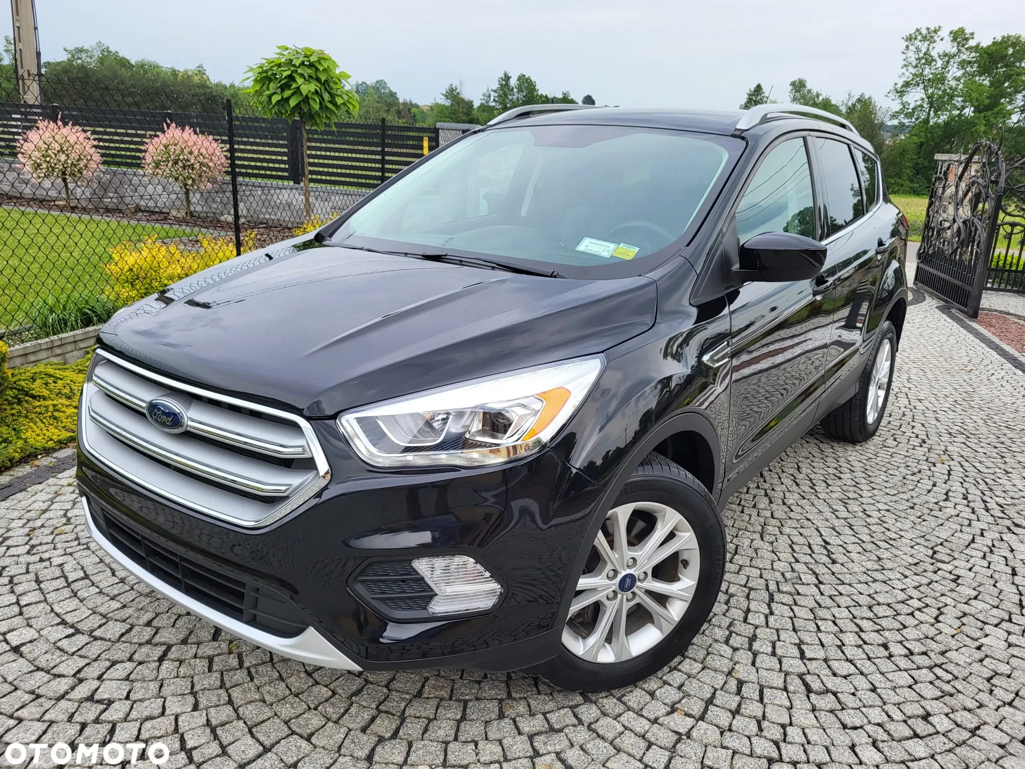 Ford Kuga - 24