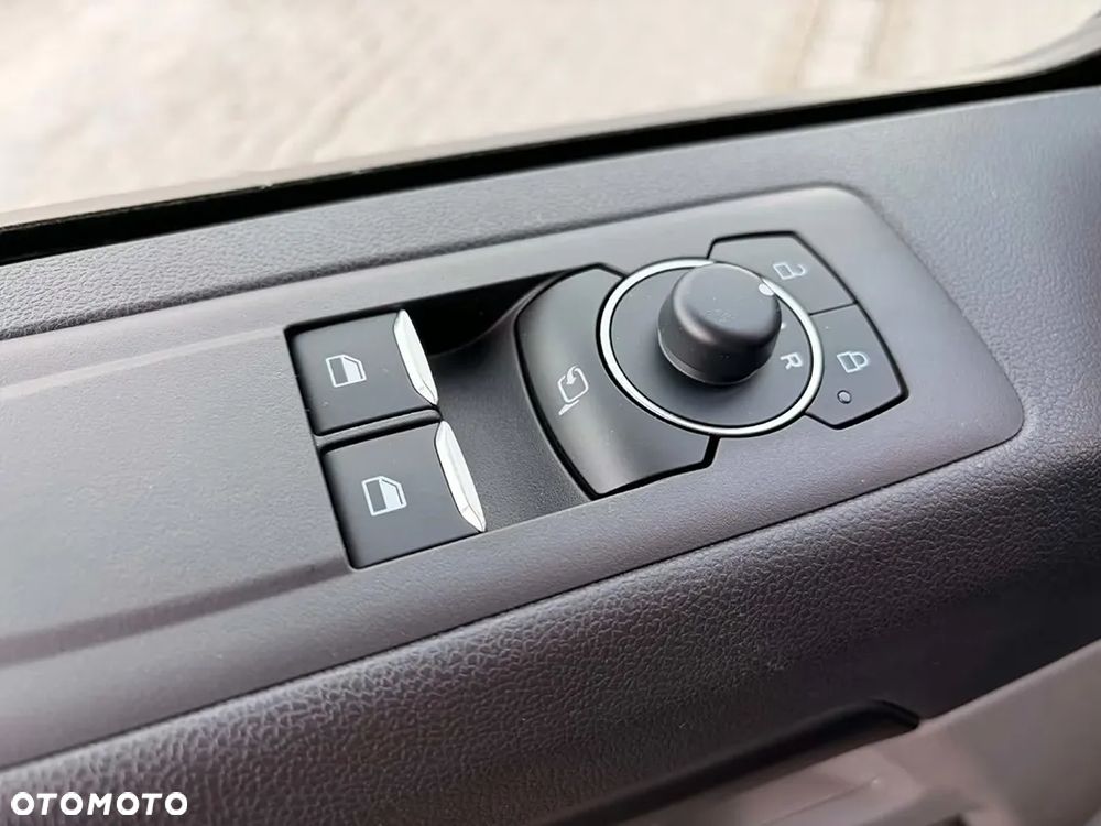 Ford Tourneo Custom 2.5 PHEV CVT 340 L2 Titanium X - 6