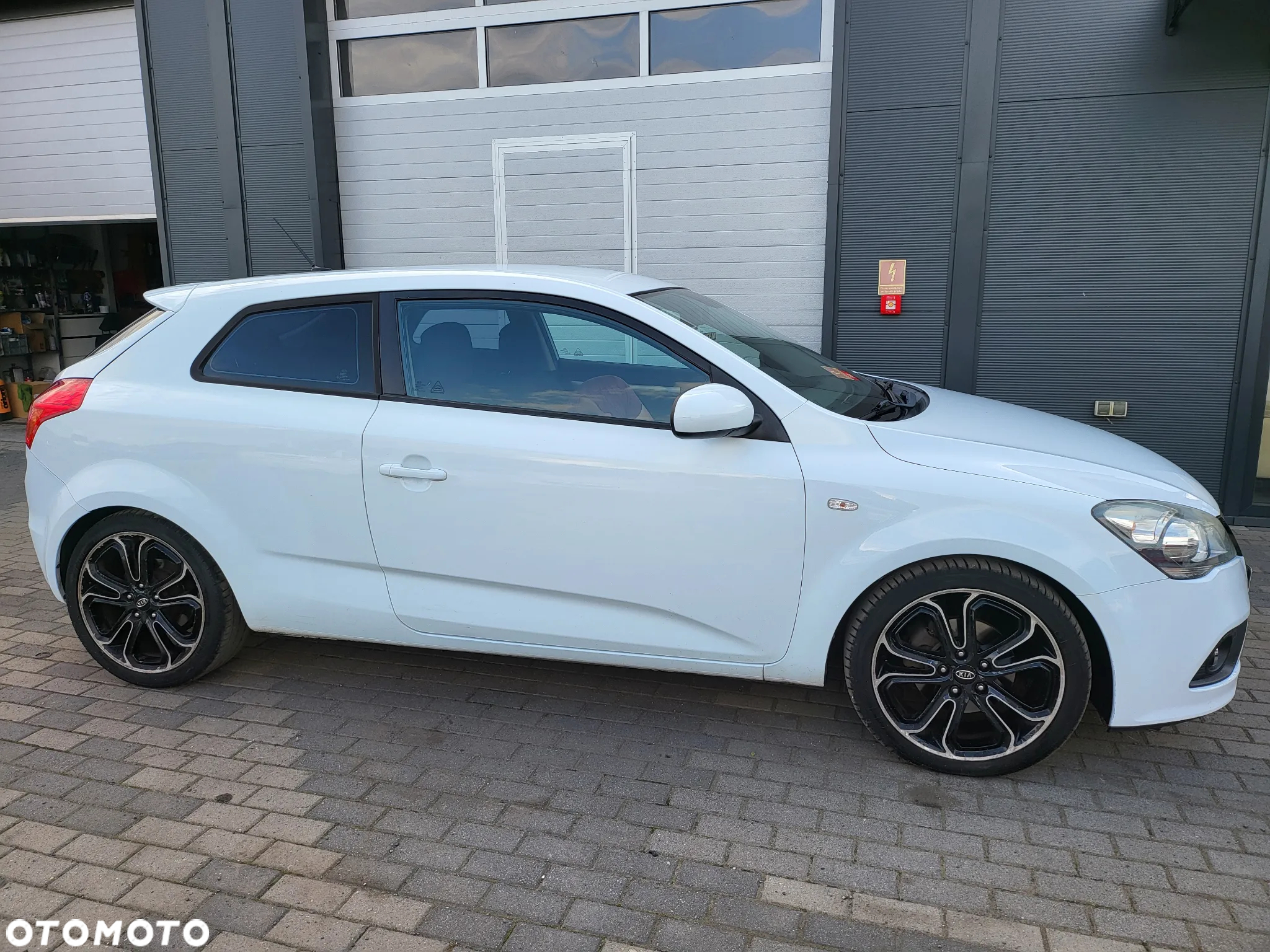 Kia ProCeed Pro_cee'd 1.6 crdi L Euro2012 - 22