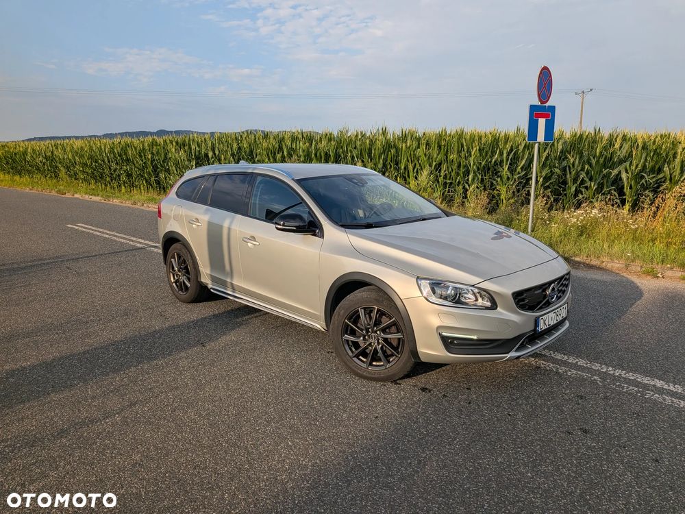 Volvo V60 Cross Country T5 Geartronic Momentum - 6
