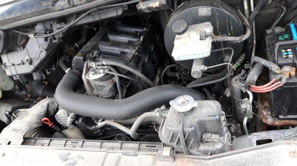 Części Mercedes Sprinter 2.2 Cdi 03r.  osobowy - 11