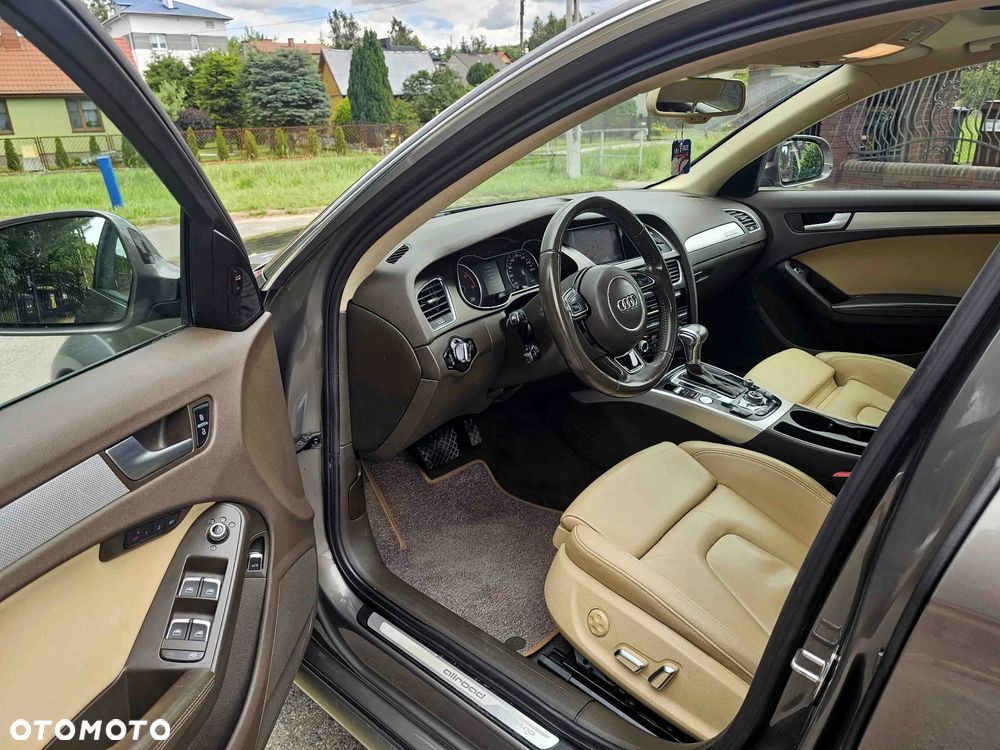 Audi A4 Allroad 2.0 TDI DPF S tronic - 13