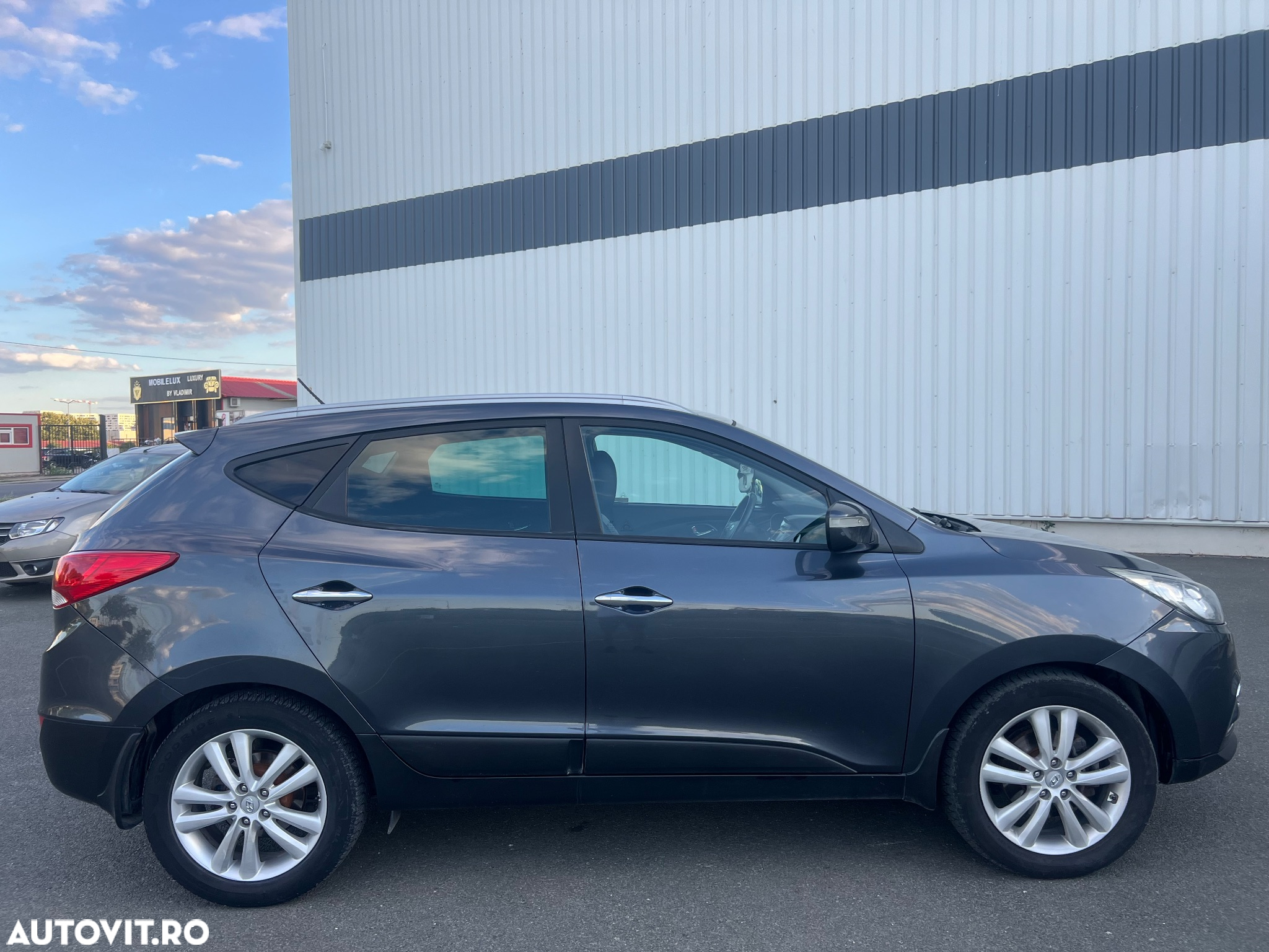 Hyundai ix35 2.0 CRDI High 4WD GLS Aut. Style HEAT+ - 9