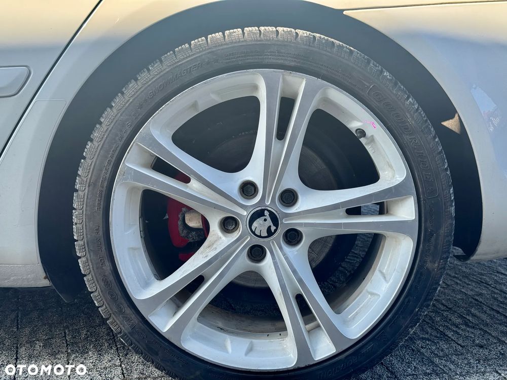 Skoda Octavia 2.0 TDI CR DPF DSG RS - 16