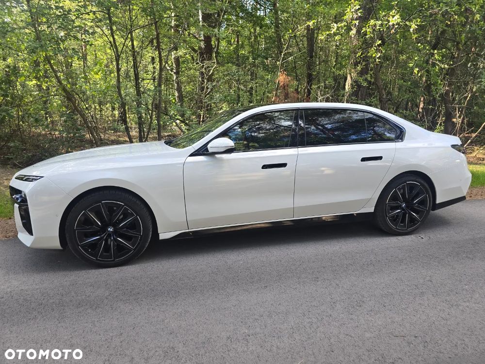 BMW Seria 7 - 19