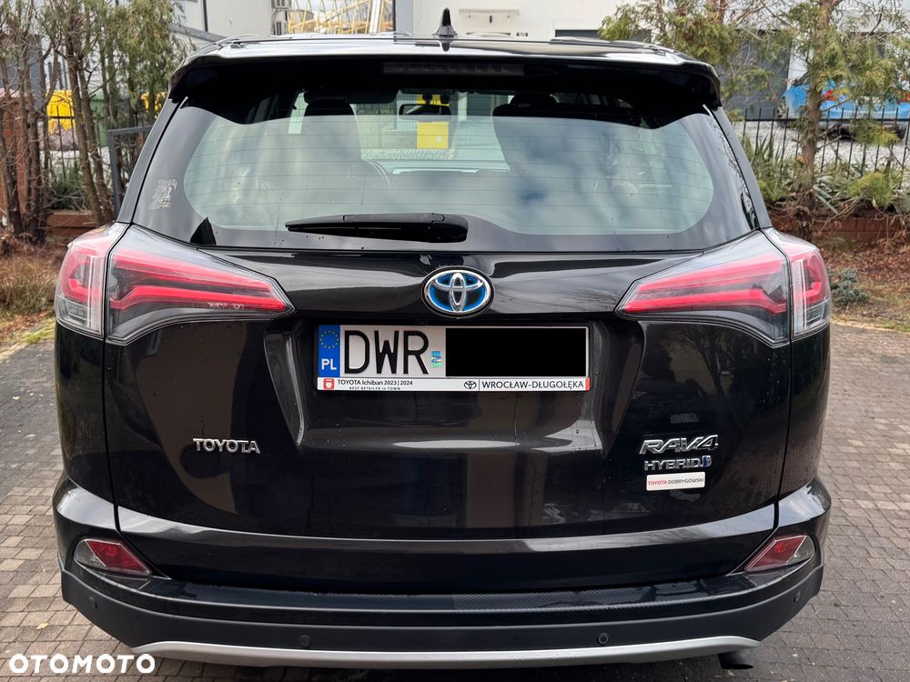 Toyota RAV4 Hybrid Premium 4x2 - 11