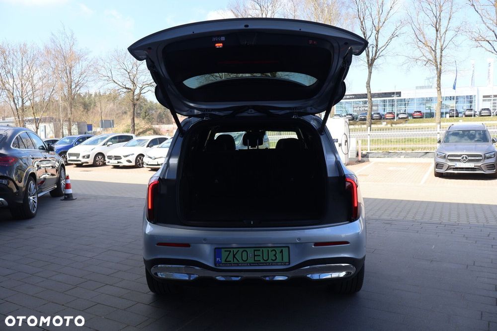 Mercedes-Benz GLB - 7