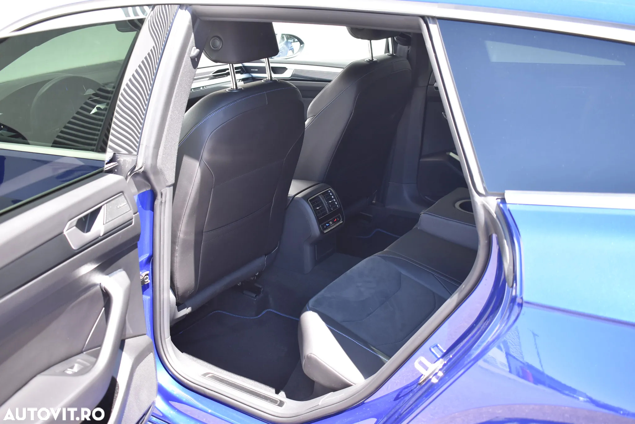 Volkswagen ARTEON Shooting Brake 2.0 TSI OPF 4Motion DSG R - 24