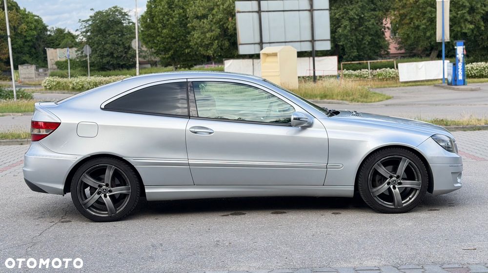 Mercedes-Benz CLC - 9