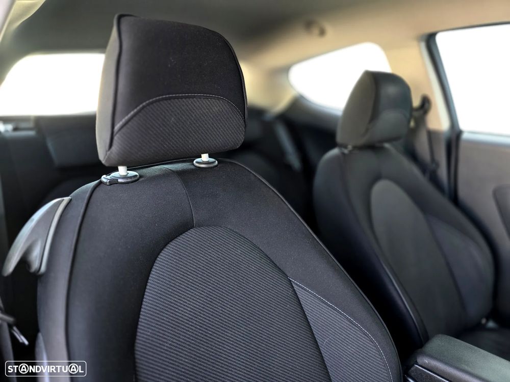 Alfa Romeo MiTo 1.4 MPi Progression - 19