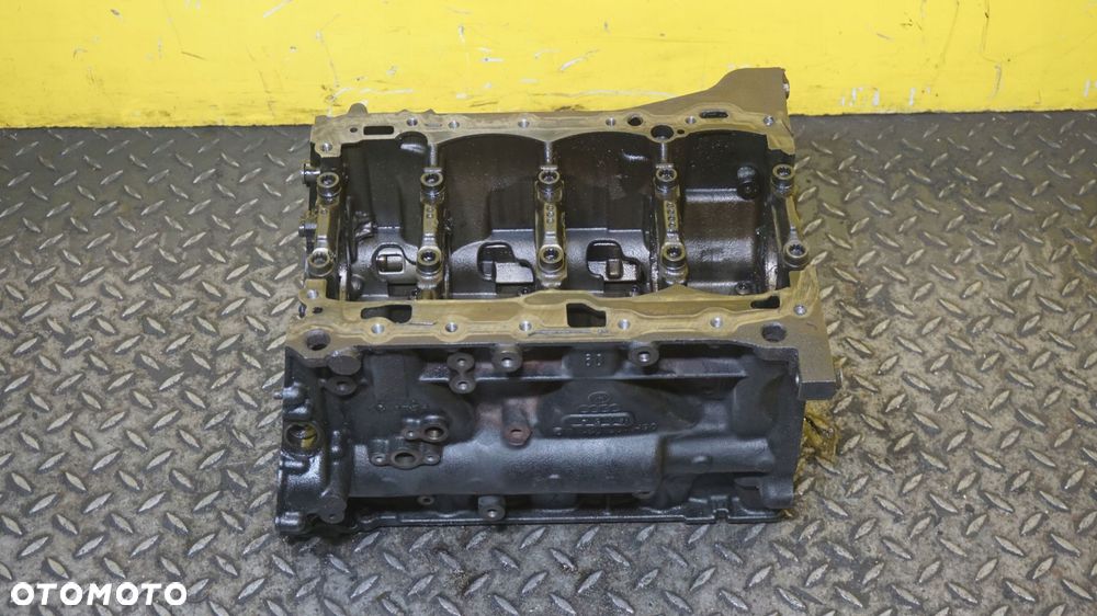 AUDI A5 2.0 TFSI 11r 211KM blok silnika nominalny CDN CDNC - 1