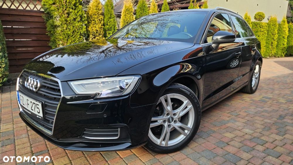 Audi A3 Sportback 1.4 TFSI CoD ultra Attraction - 4