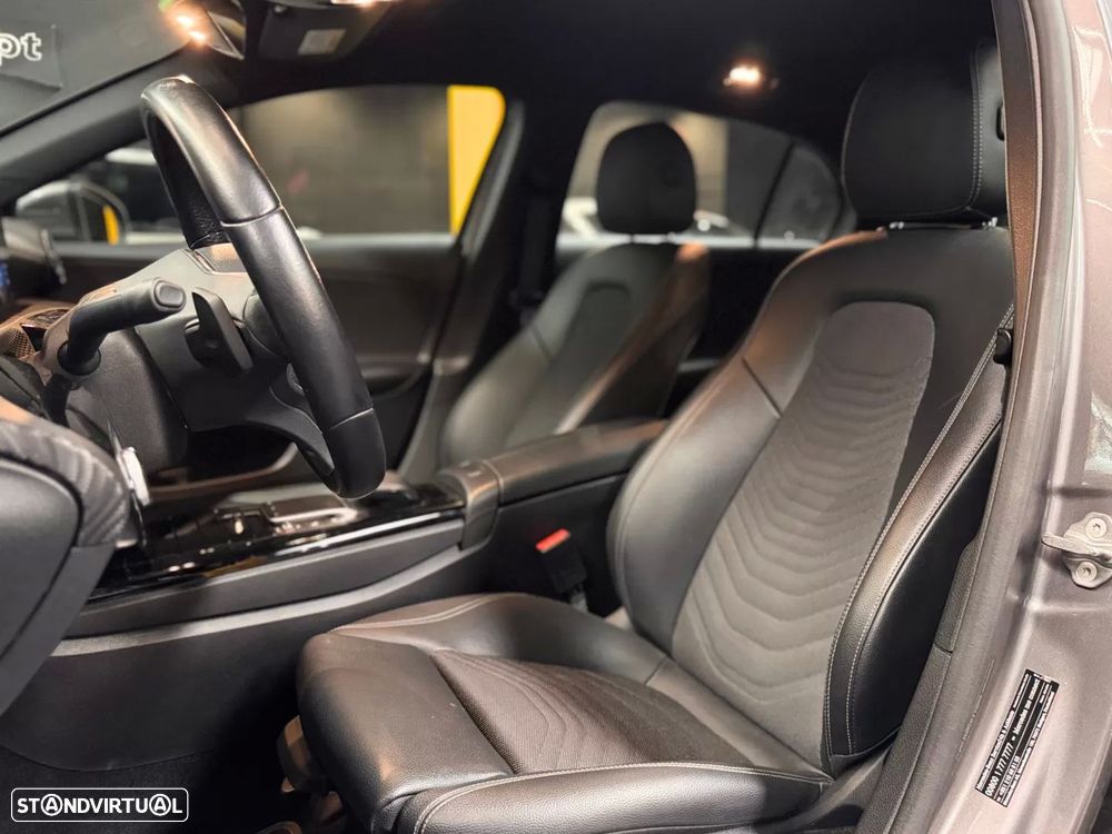 Mercedes-Benz A 250 e Style Plus - 20