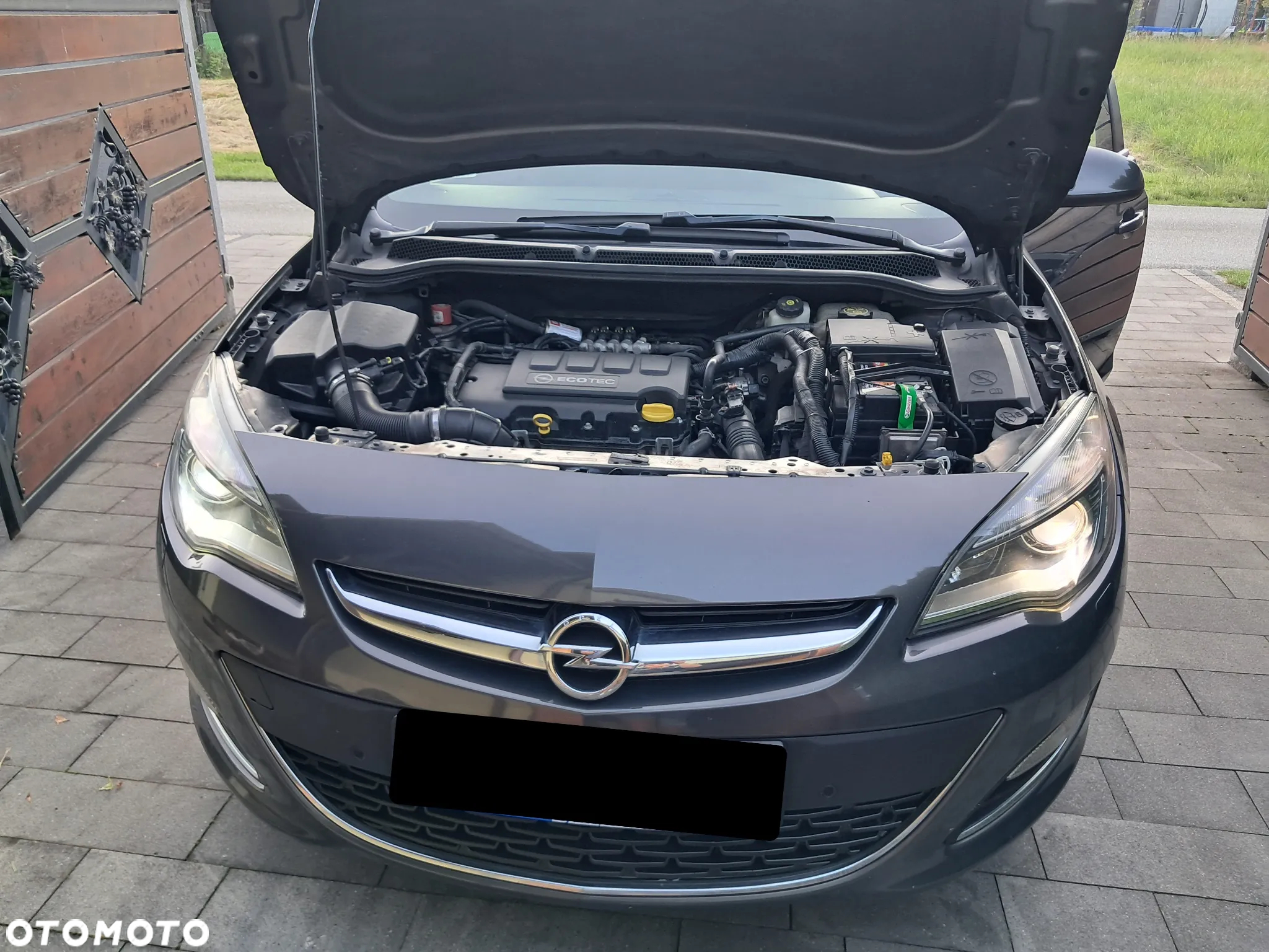 Opel Astra IV 1.4 T Sport - 23