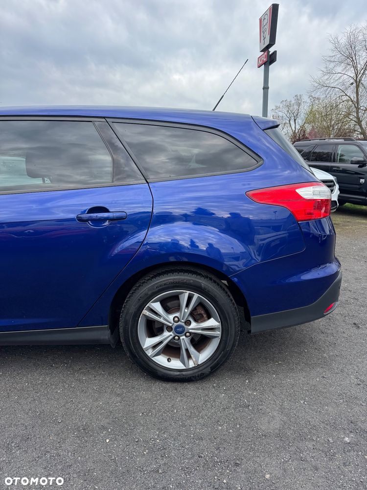 Ford Focus - 8
