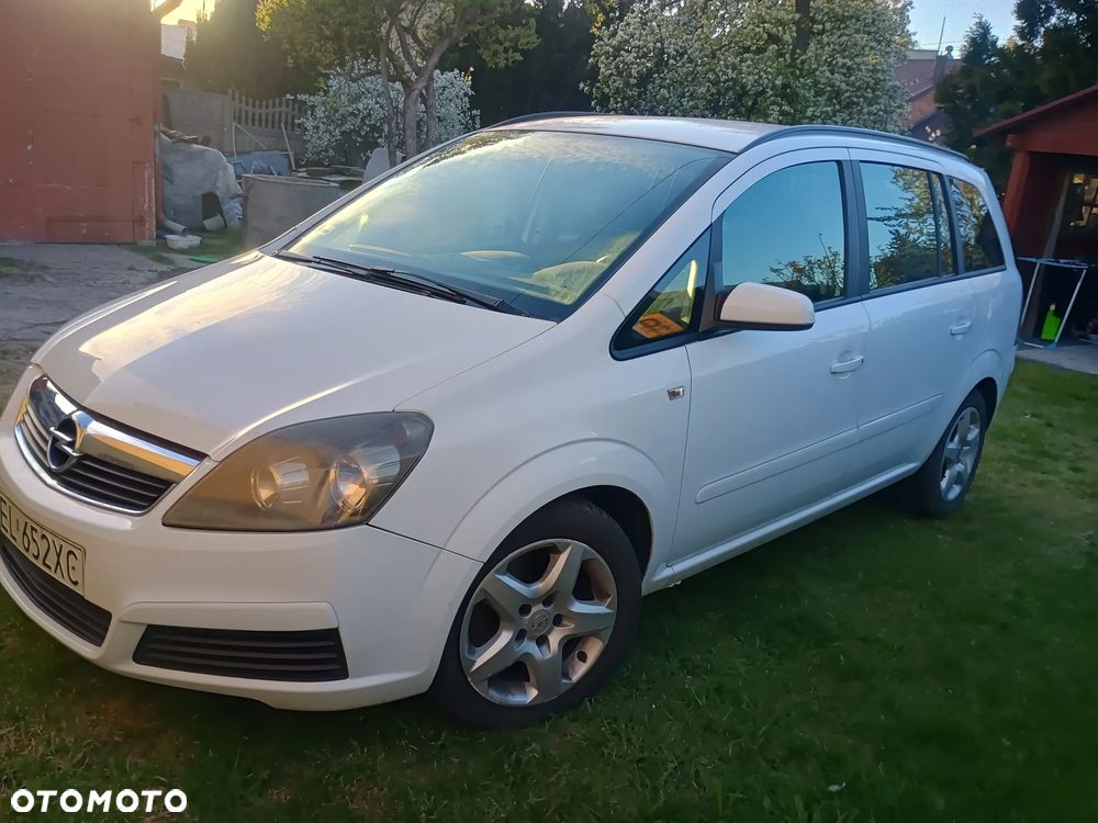 Opel Zafira 1.9 CDTI Enjoy - 4