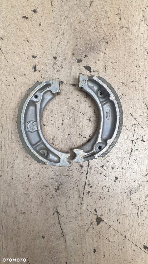 Szczęki hamulcowe Honda XR200R XR600R XL125S MT125  06430-KT0-305 - 6