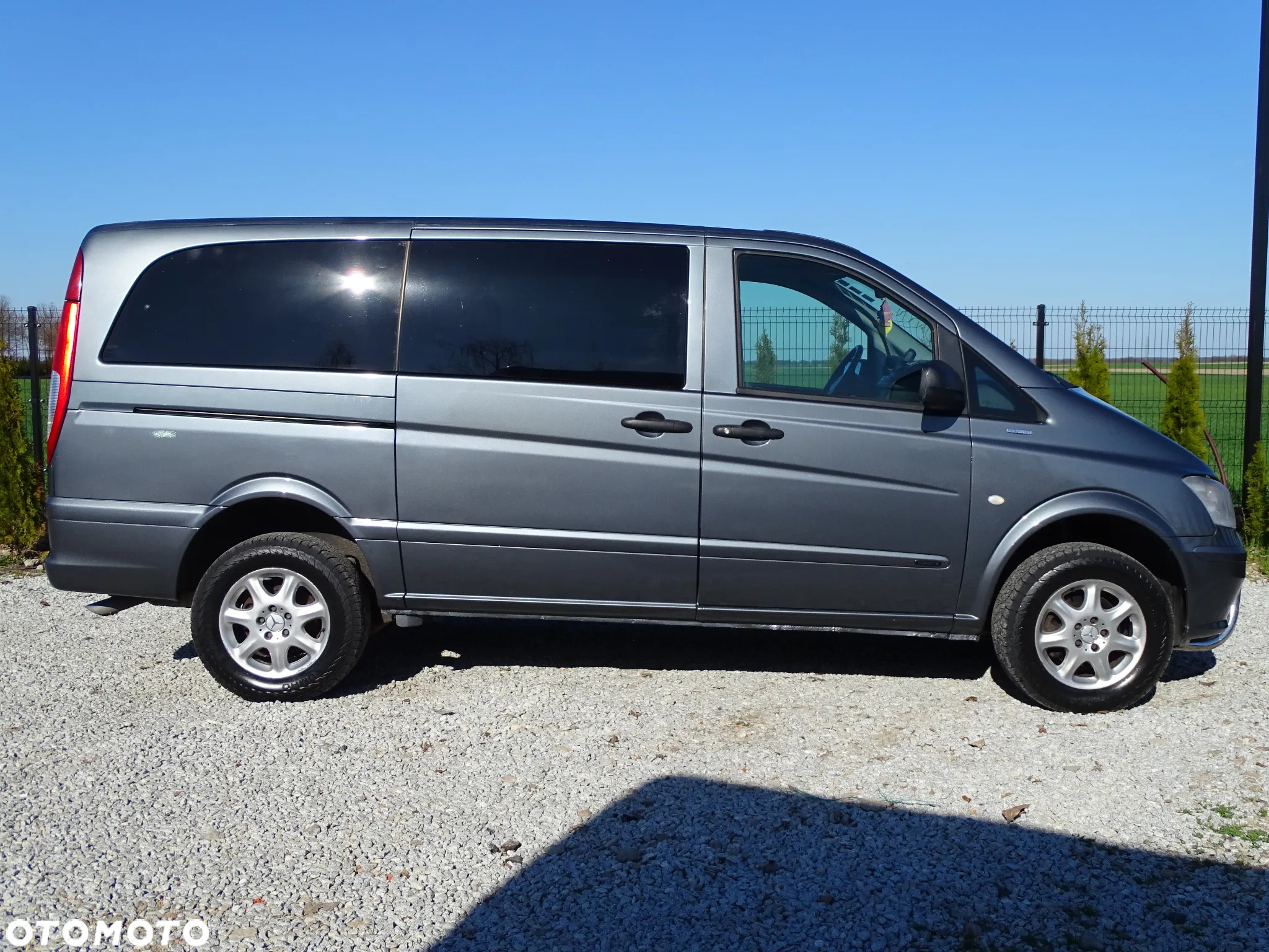 Mercedes-Benz Vito 116 CDI 4x4 Univan 639.601 - 39