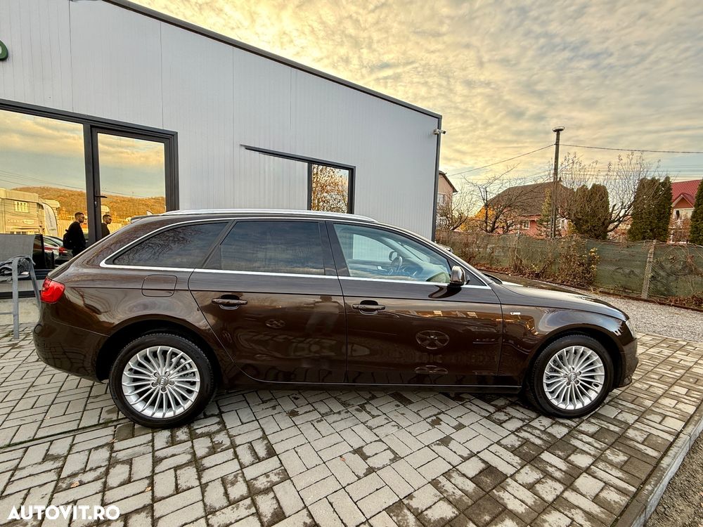 Audi A4 Avant 2.0 TDI DPF S line Sportpaket - 9