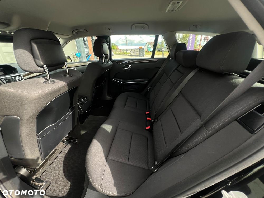 Mercedes-Benz Klasa E 350 BlueTEC 4-Matic Elegance - 25