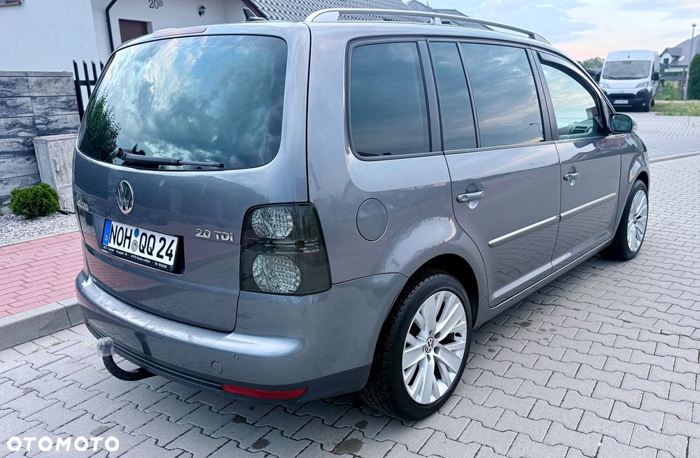 Volkswagen Touran 2.0 TDI DPF Highline DSG - 5