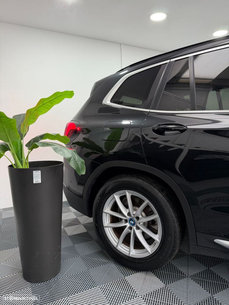BMW X3 30 e xDrive Line Luxury - 26