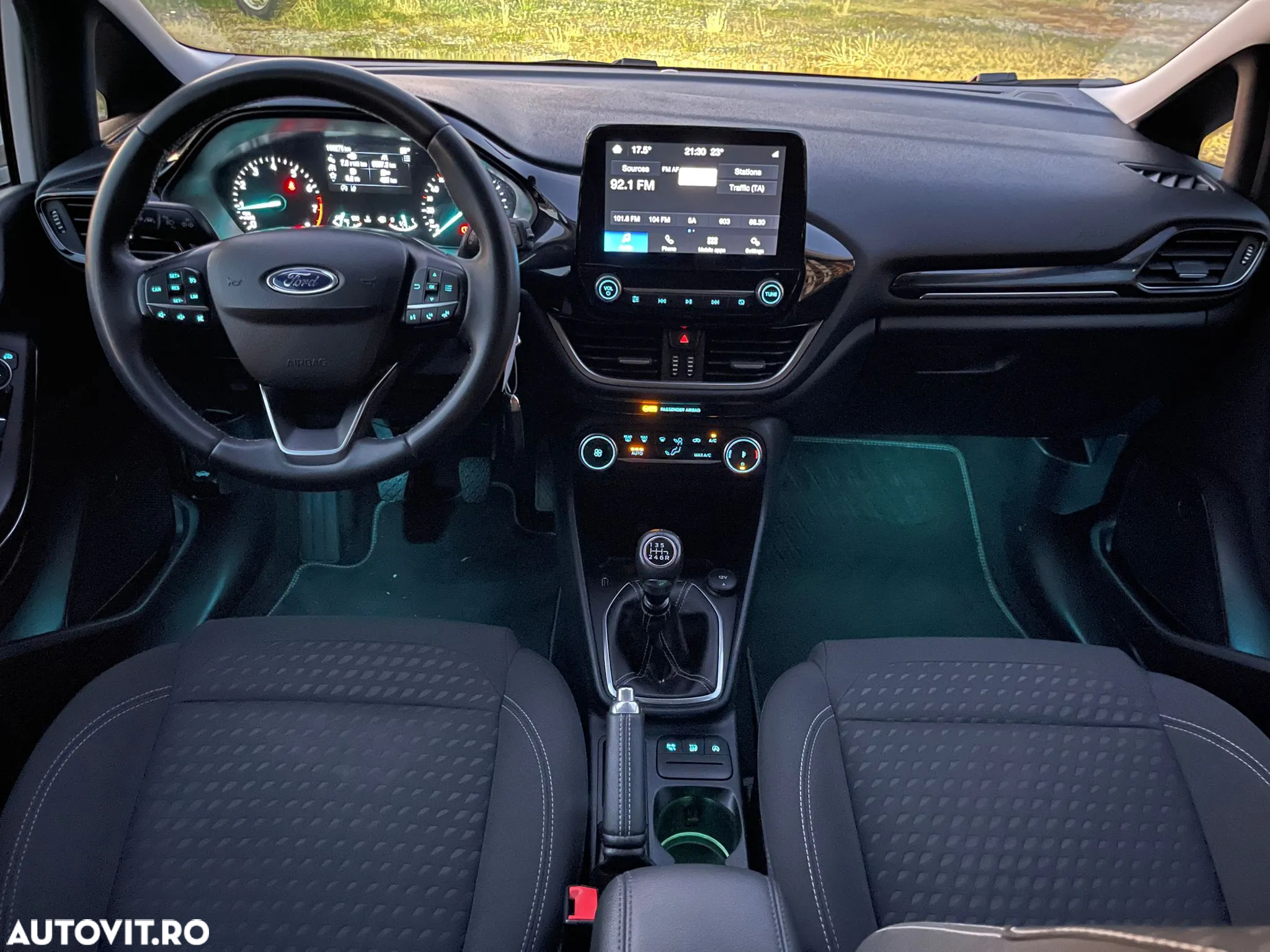 Ford Fiesta 1.0 EcoBoost Titanium - 29