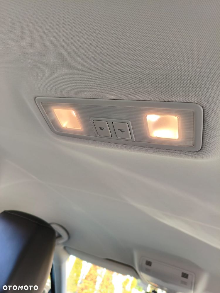 Skoda Superb 2.0 TDI Ambition DSG - 40