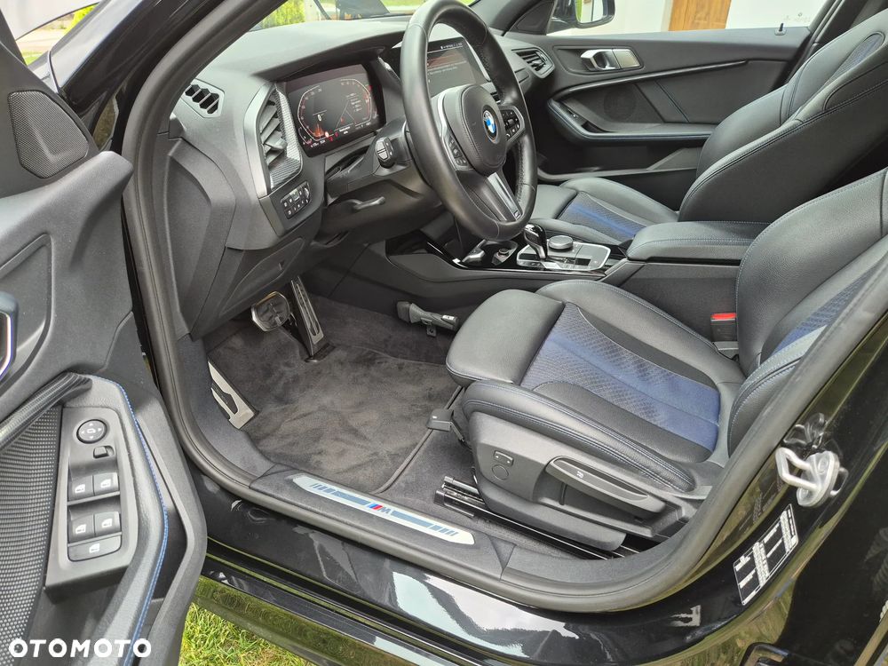 BMW Seria 1 120i M Sport - 16