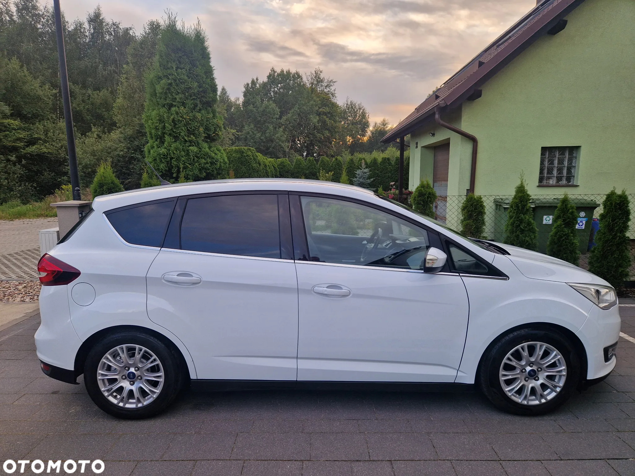 Ford C-MAX 1.5 TDCi Start-Stop-System Titanium - 6