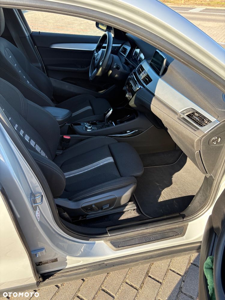BMW X2 sDrive18d Advantage sport - 4