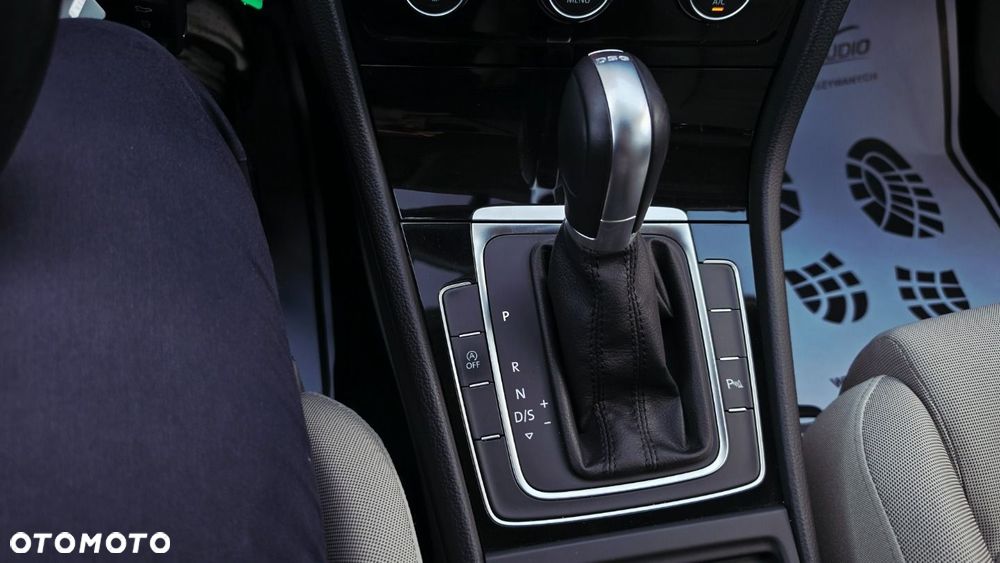 Volkswagen Golf 1.4 TSI BMT Highline DSG - 15