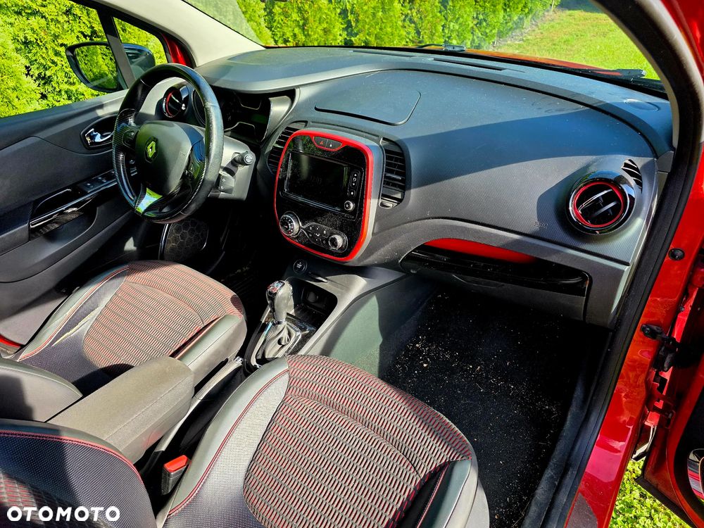 Renault Captur TCe 120 EDC Helly Hansen - 11