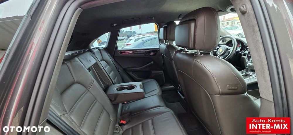 Porsche Macan - 12