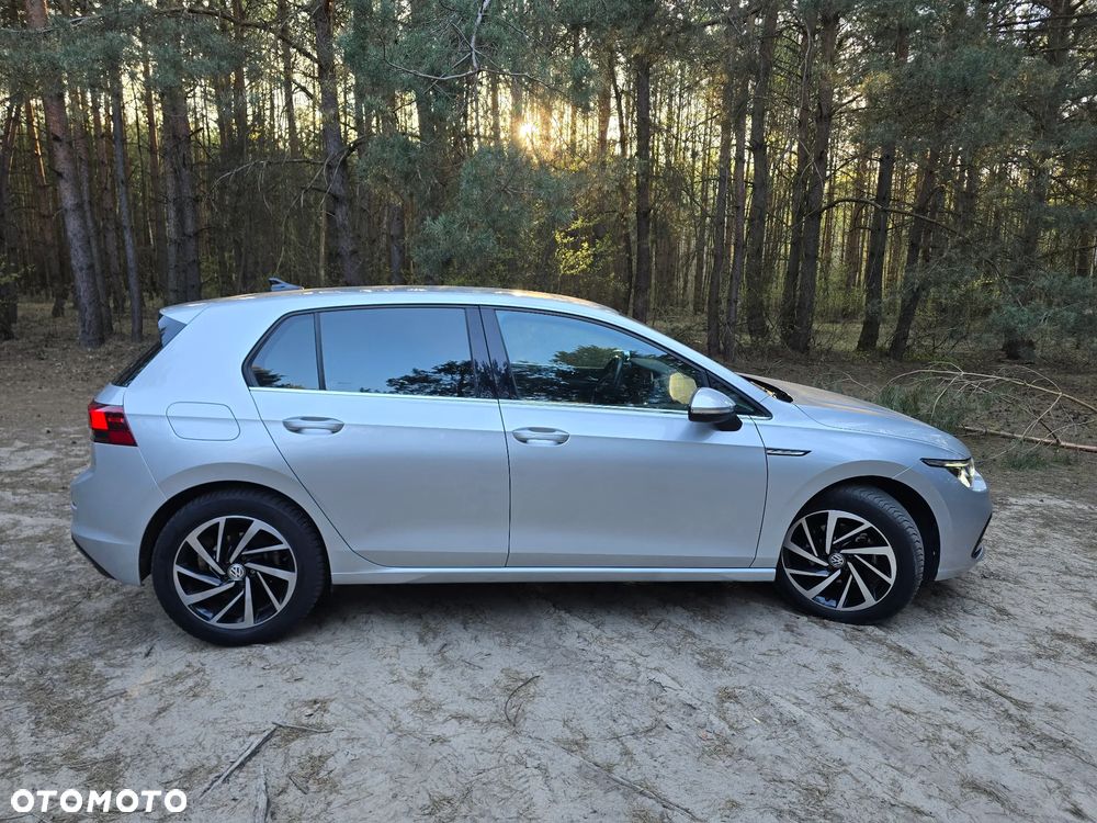 Volkswagen Golf 1.5 TSI BMT Evo Highline DSG - 26