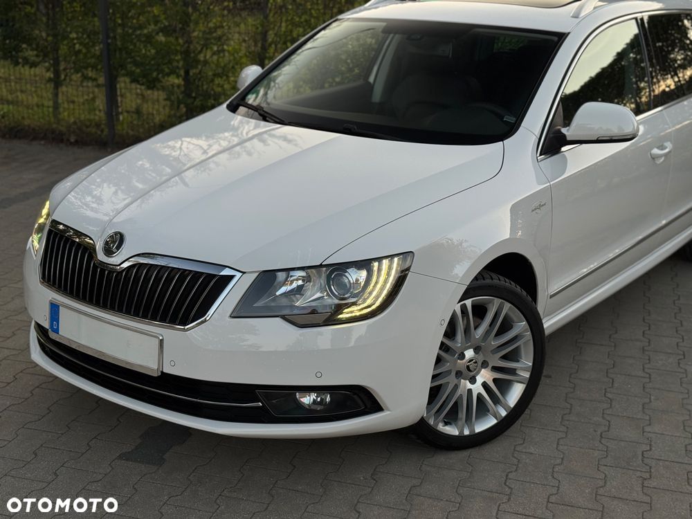 Skoda Superb 2.0 TDI DSG L&K - 26
