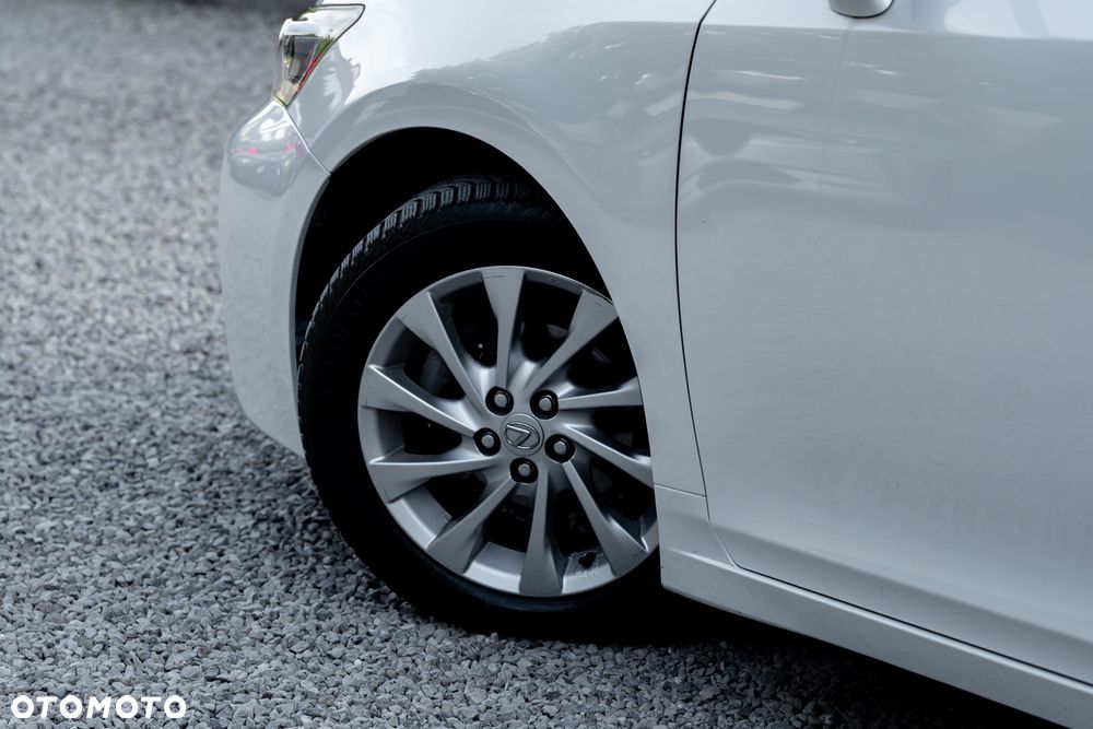 Lexus CT 200h Elegance - 11