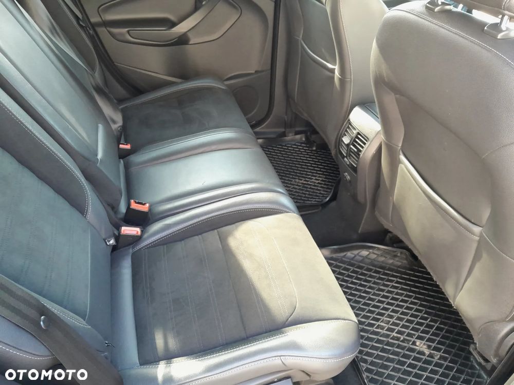 Ford Kuga 1.5 EcoBoost FWD ST-Line ASS - 12