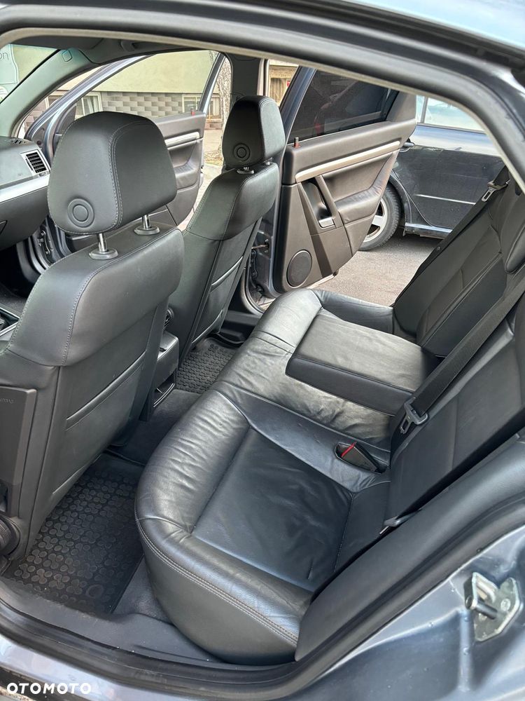 Opel Vectra 1.9 CDTI Elegance - 16