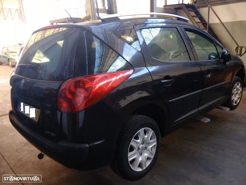Peugeot 207sw - 1